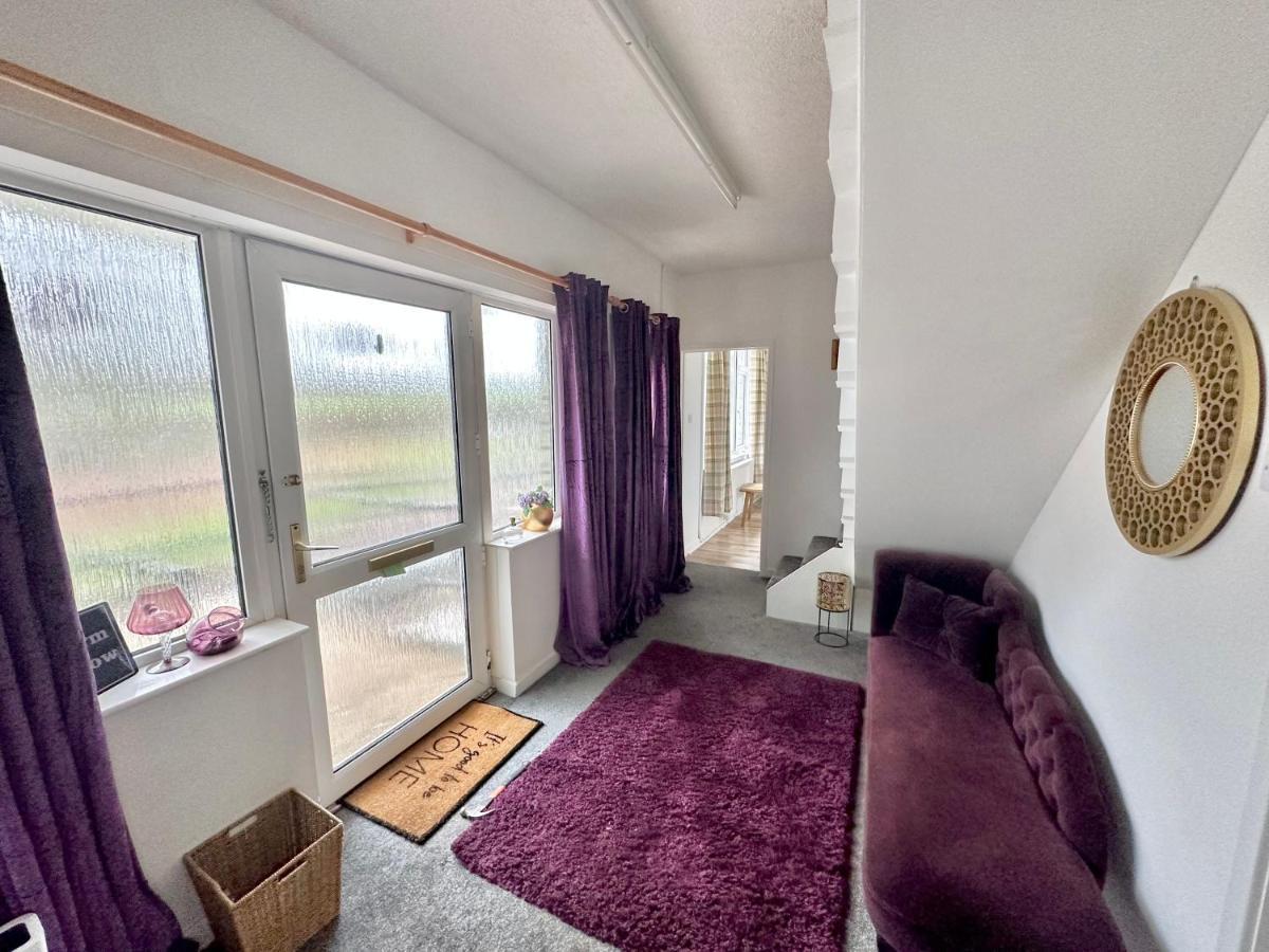 Three Bedroom Rural, Relaxing And Peaceful,Dogs Welcome! With Cymru Holidays Abergavenny Εξωτερικό φωτογραφία