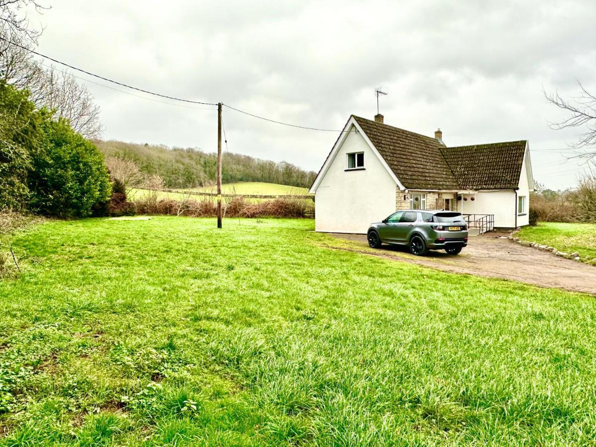 Three Bedroom Rural, Relaxing And Peaceful,Dogs Welcome! With Cymru Holidays Abergavenny Εξωτερικό φωτογραφία
