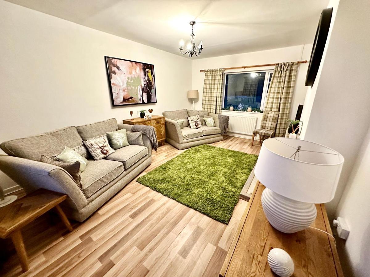 Three Bedroom Rural, Relaxing And Peaceful,Dogs Welcome! With Cymru Holidays Abergavenny Εξωτερικό φωτογραφία
